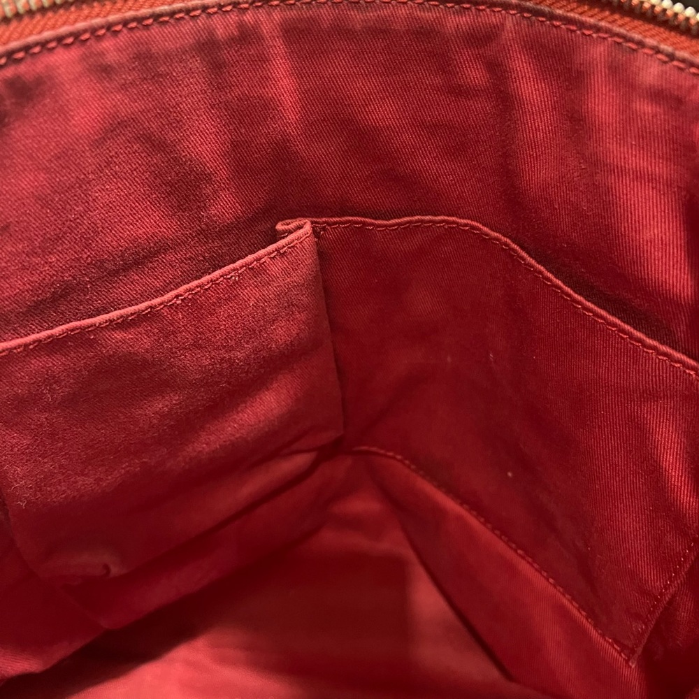 Fossil two tone red zippered tote - Picture 6 of 10